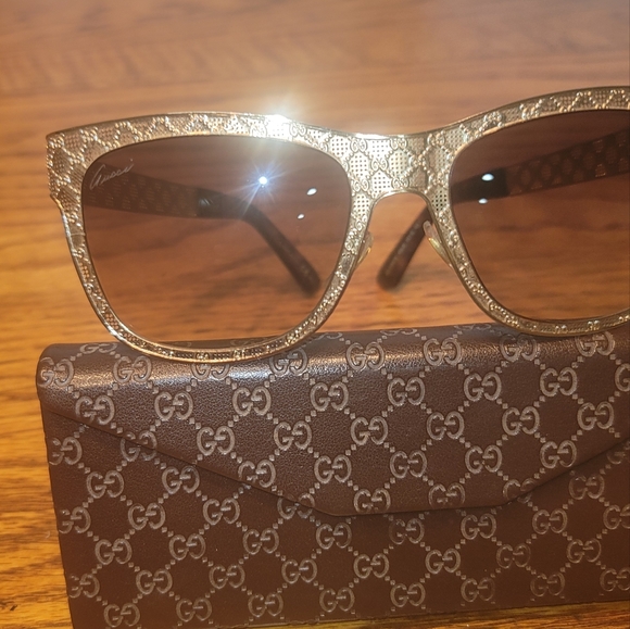 Gucci Gold Microguccissima GG Logo Metal Sunglasses - Picture 6 of 11